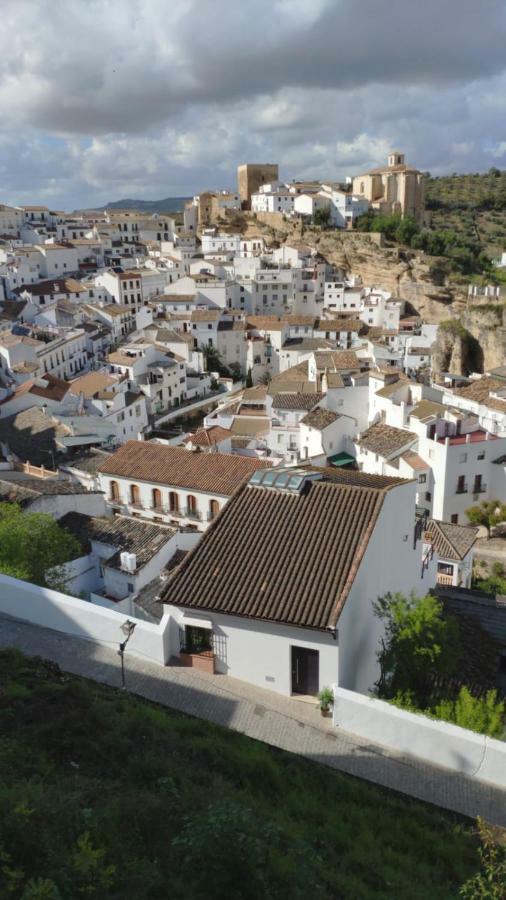 Apartamentos Cantareria, Rosa Mosqueta Setenil De Las Bodegas Luaran gambar